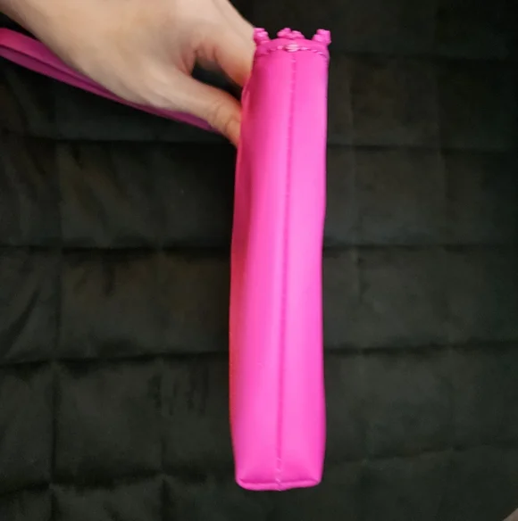 Kate Spade Double Zipper Wristlet, NWOT - Picture 13 of 16